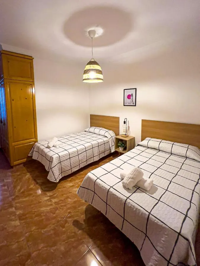 Apartment 100 M From The Beach Arinaga Spain